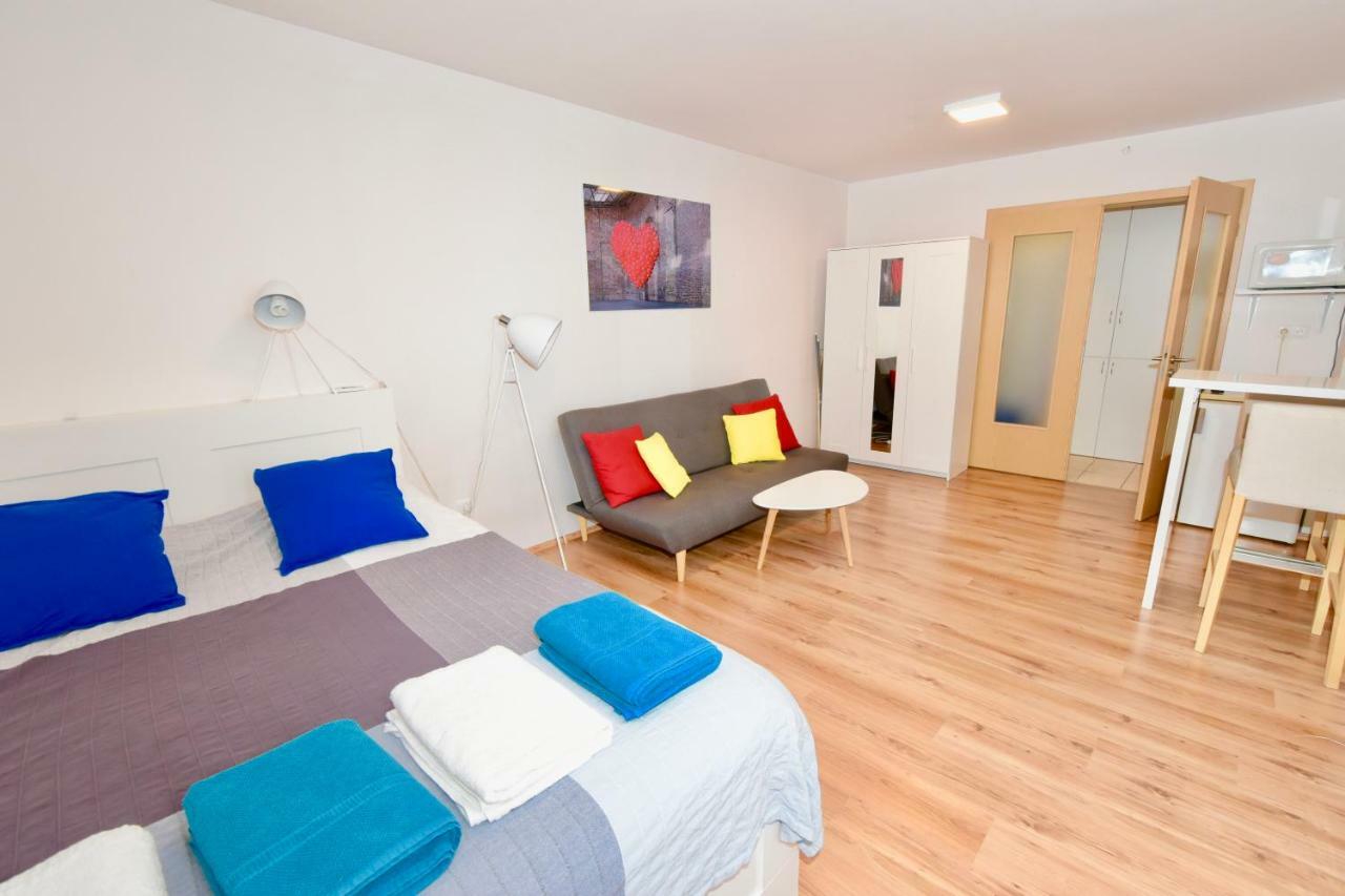 Central Studio Boulevard Budapešť Exteriér fotografie